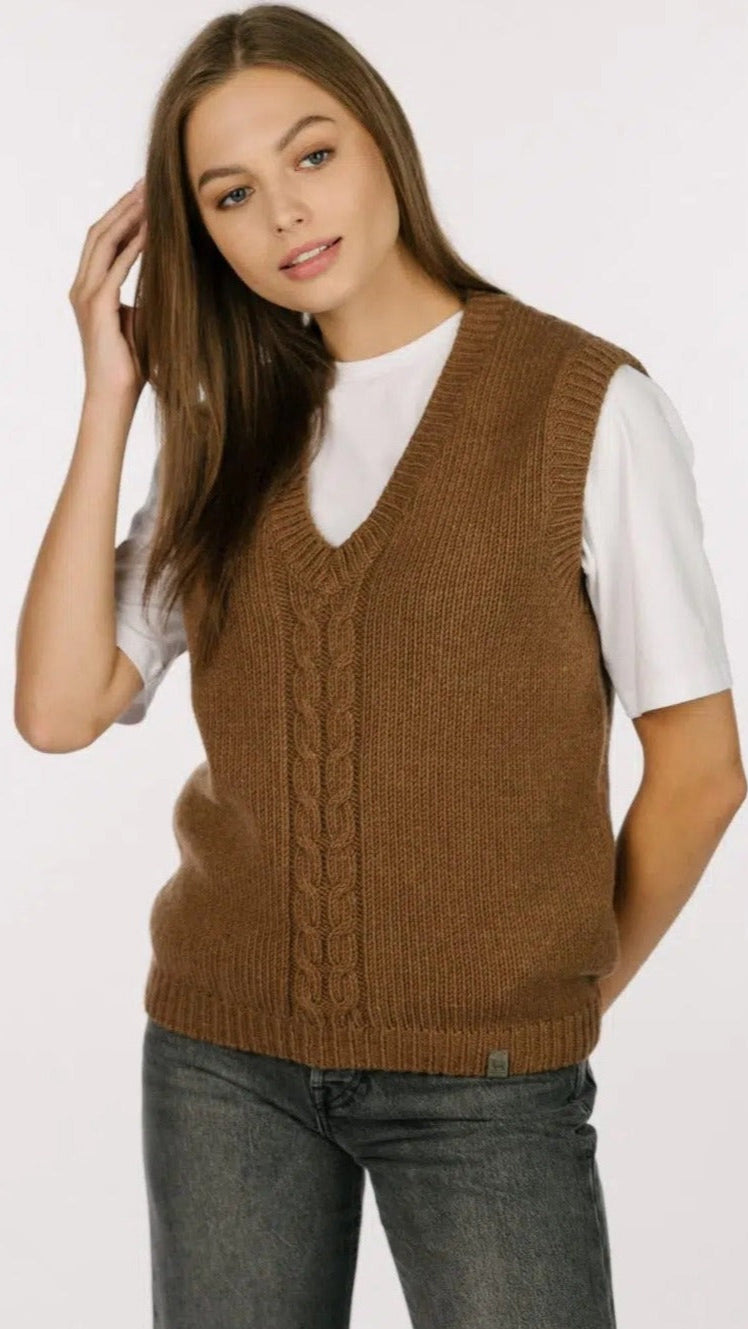 Anne vest brown front
