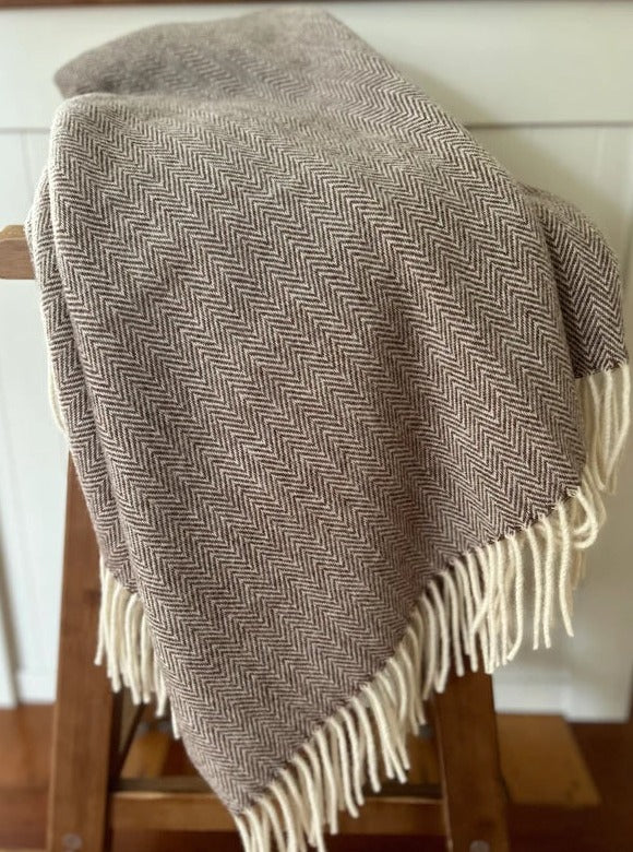 lambswool herringbone blanket brown
