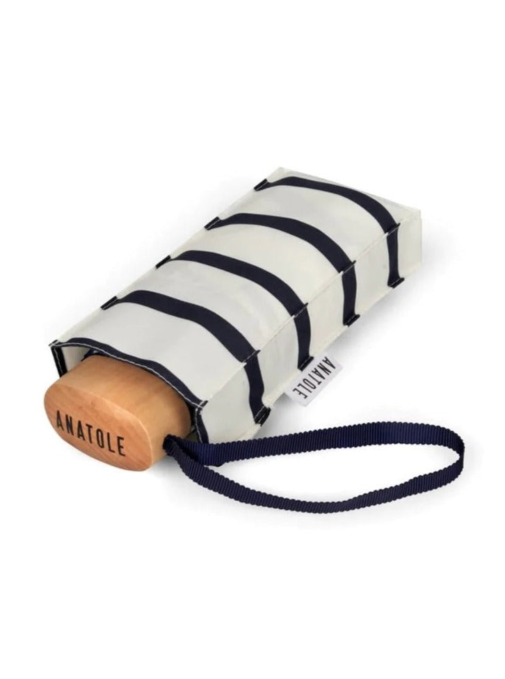 umbrella white and navy stripes folded