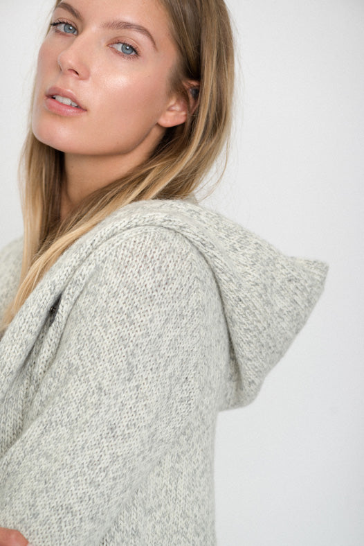 WOOL COAT WITH HOOD & BUCKLE LIGHT GREY