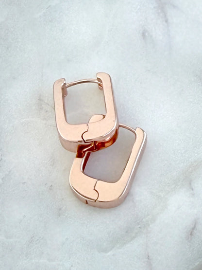 Millo Earrings Square