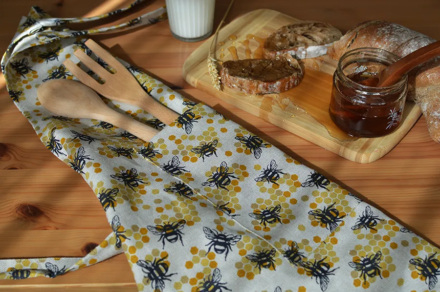 Linen/Cotton Apron Bees