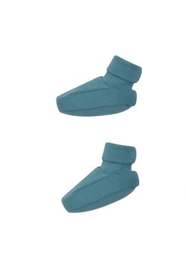 Cotton knit booties in oil blue.
