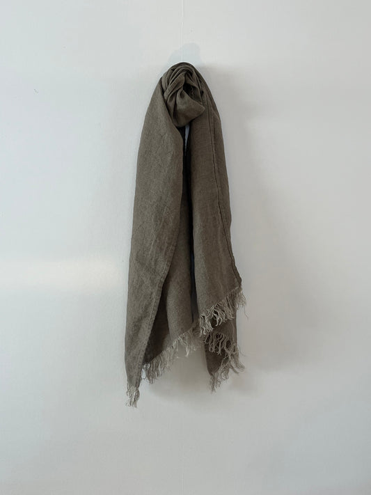 Brown linen scarf with tassles