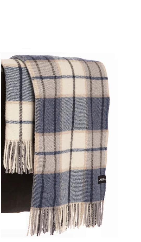 Palliser lambswool blanket navy check