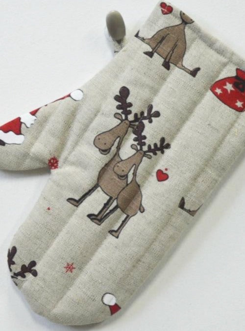 Oven mitten with Christmas design