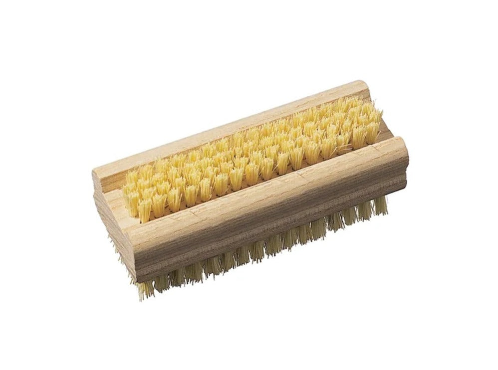 Nailbrush beechwood